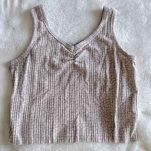 Wild fable (target) crop tank- small